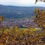 Spacious House In With Mountain View 130 M² *