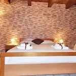 Spacious House In With Mountain View 130 M² *