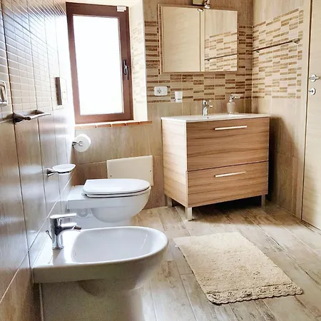 Casa vacanze Spacious House In With Mountain View 130 M² *