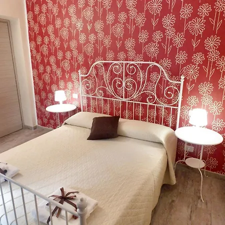 Spacious House In With Mountain View 130 M² * Frascineto