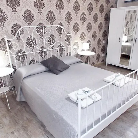 Spacious House In With Mountain View 130 M² Holiday home Frascineto