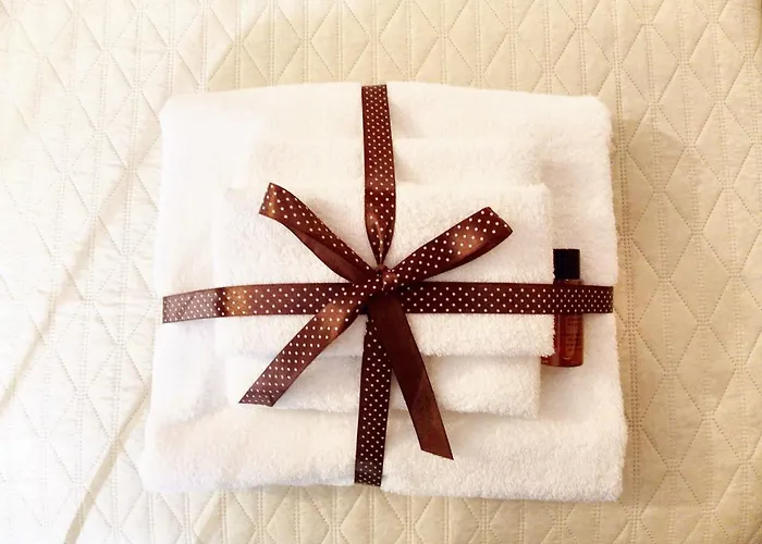 Spacious House In Frascineto With Mountain View 130 M² Ferienhaus