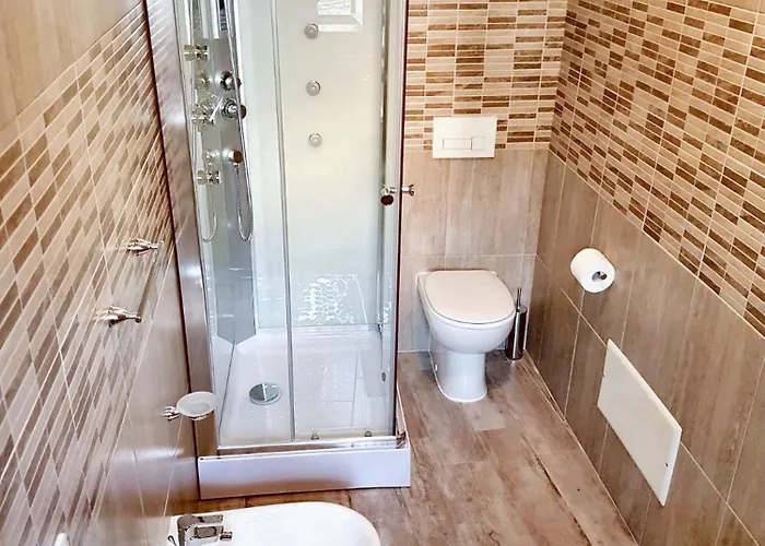 בית נופש Spacious House In With Mountain View 130 M² Frascineto