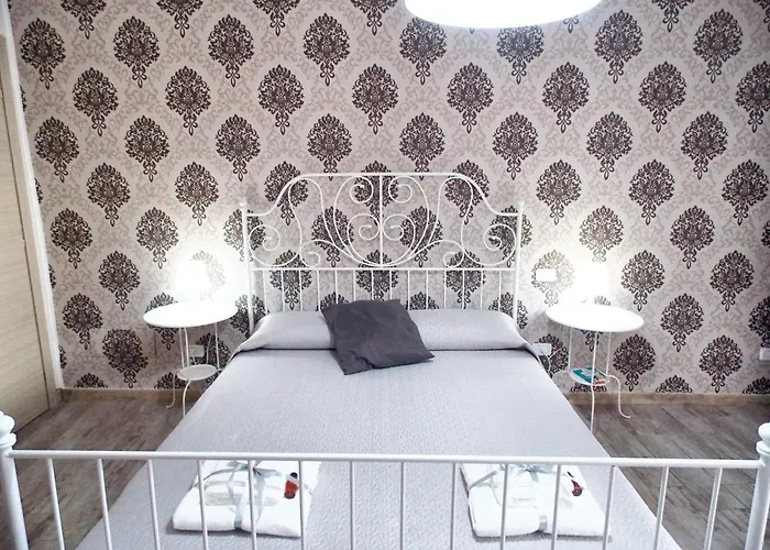 Ferienhaus Spacious House In Frascineto With Mountain View 130 M²