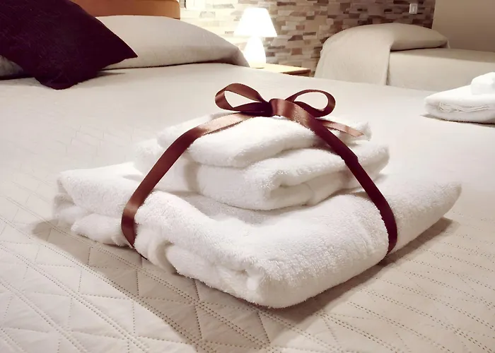 Ferienhaus Spacious House In Frascineto With Mountain View 130 M² *